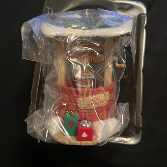 1990 vintage hallmark keepsake ornament “sweetheart” - Picture 3 of 3